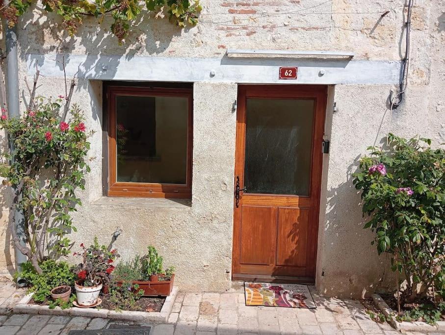 Maison De Village Avec Superbe Vue Cuq  المظهر الخارجي الصورة
